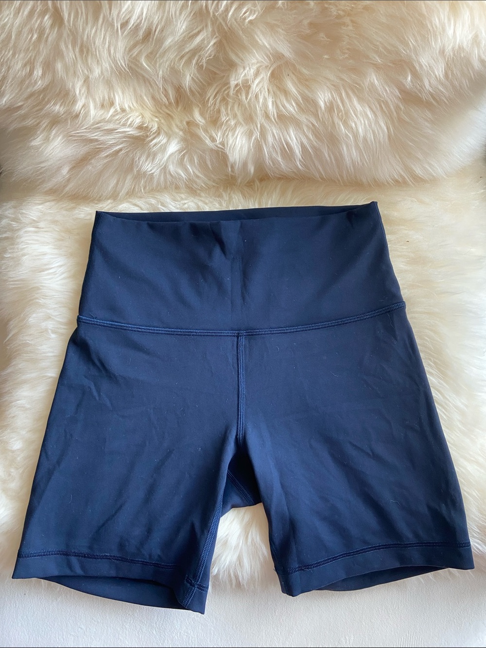 Lululemon Wunder Train high rise shorts 6